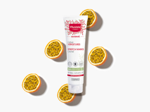 El tubo de crema antiestrías de Mustela lleva maracuyá para mejorar la elasticidad de la piel durante el embarazo. - Mustela España - 4