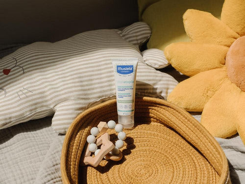 tubo de crema emoliente cara 40ml con destillado de girasol Bio - Mustela España - 4